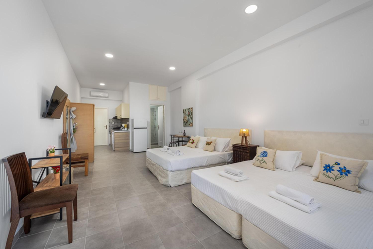 Others 5, Sokrates Apartments, South Aegean