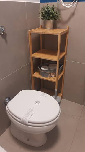 Bathroom 3, QuiVago, Macerata