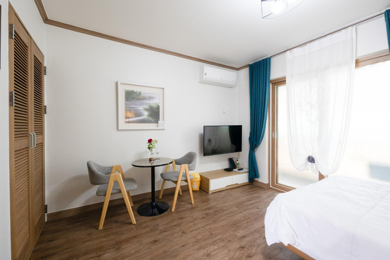 Bedroom 2, Suncheon Bay Ecology Pension, Suncheon