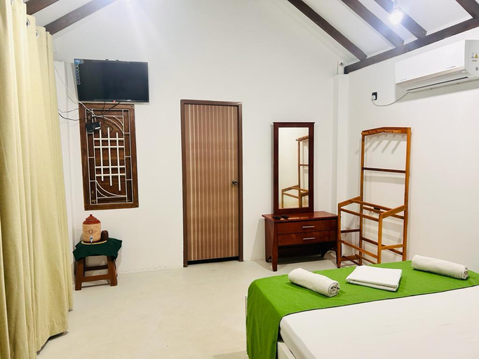 Bedroom 3, Palm Beach Resort Ceylon, Nallur