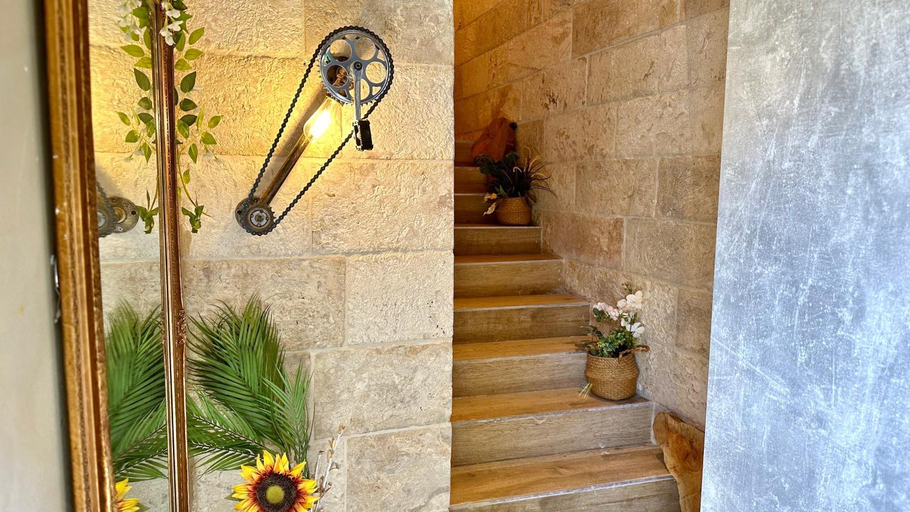 3, Boutique apartment in heart of Haifa