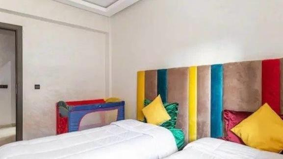 Others 2, Modern 3-Bedroom apartment with Balcony-Central Gueliz Marrakech, Marrakech