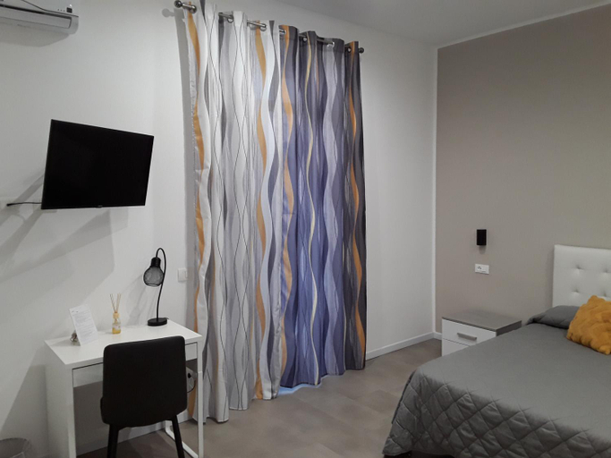 Bedroom 1, Kamome Rooms, Agrigento