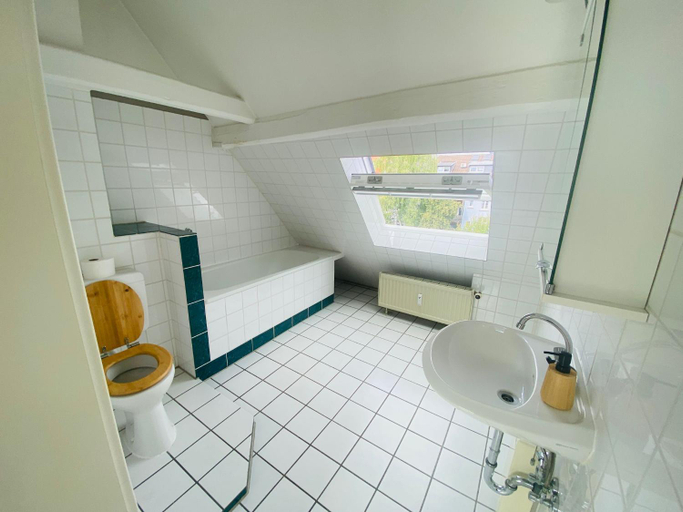 Bathroom 4, Gemutliche Zimmer - Messe Gruga, Essen
