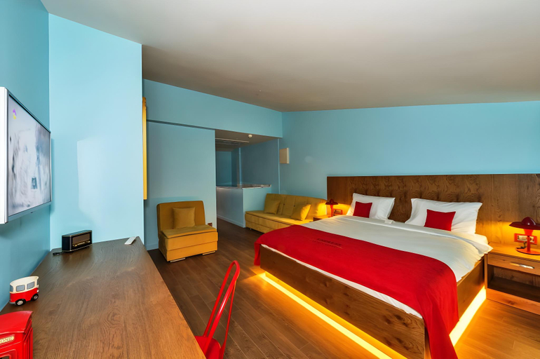 Bedroom 2, Taksim Nis Hotel, Beyoğlu
