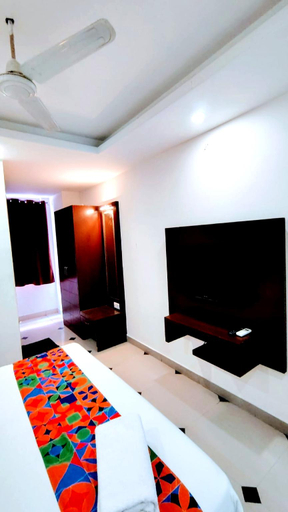 Bedroom 2, Tipsyy Heritage Heights, Jaipur
