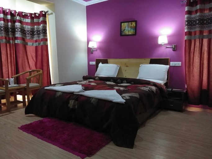 Bedroom 3, Royal Holiday Hotel, Leh