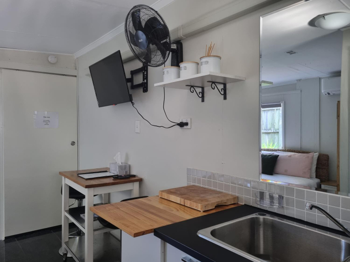 Others 5, Redcliffe Homestay, Redcliffe-Scarborough