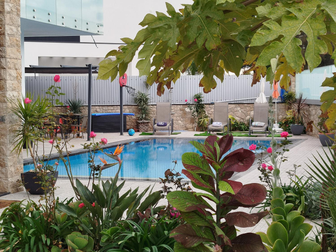 Sport & Beauty 2, Villa Luz 37 - Jacuzzi Terrace & Swimming Pool, Albufeira
