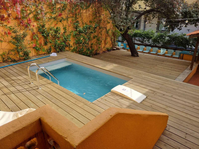 Sport & Beauty 2, Metropolitan Living Lisbon - Janelas Verdes, Lisbon