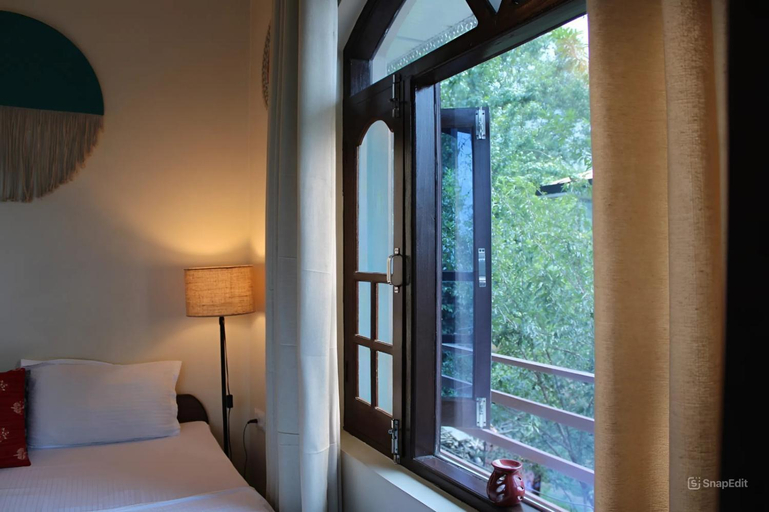 Bedroom, Aditya Homestay Bir-Billing surrounded by Mountains, Kangra