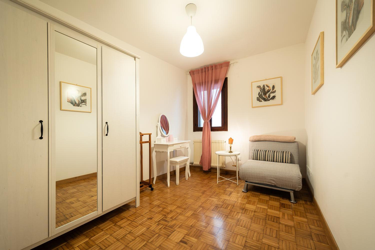 Bedroom 2, Alla Casa Medievale, Udine
