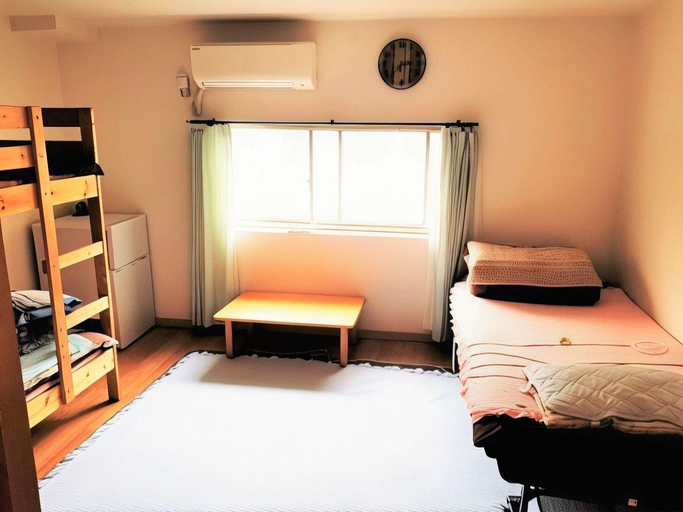 Bedroom 4, jakotel hostel, Osaka