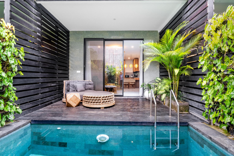 Swimming pool 2, Ocean Breeze Berawa Villa, Badung