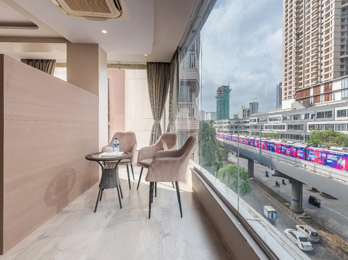 Others 5, Hotel Aura - Near Malad Link Road, Mumbai Suburban