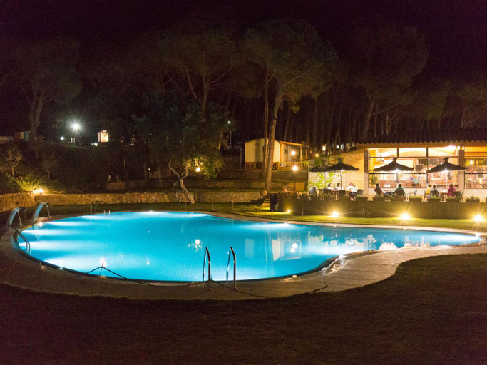 Facilities 3, Safari Tent in Begur near Platja Fonda Beach, Girona