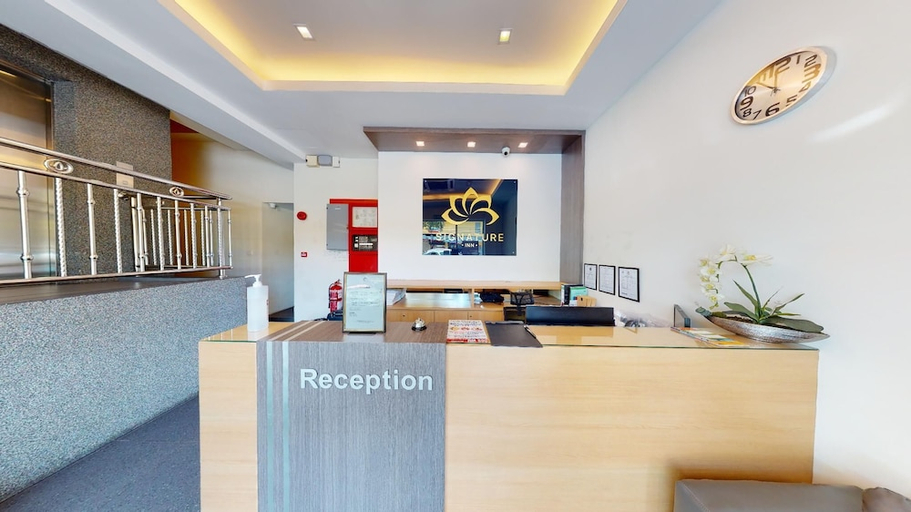 Others 5, Signature Inn, Kota Kinabalu