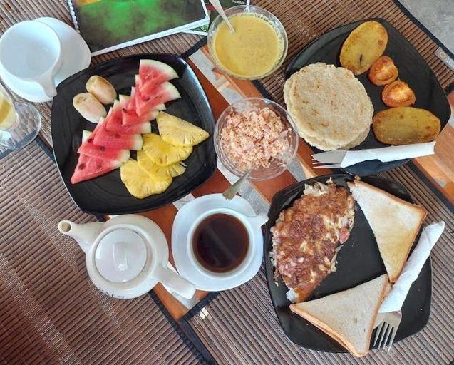 Food & Drinks, Cabana Unawatuna, Habaraduwa