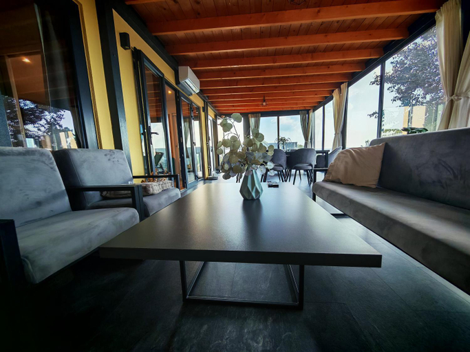 Others 5, KastHouse Yellow by Vellaris, Luxury Mobile Home, Mali Lošinj