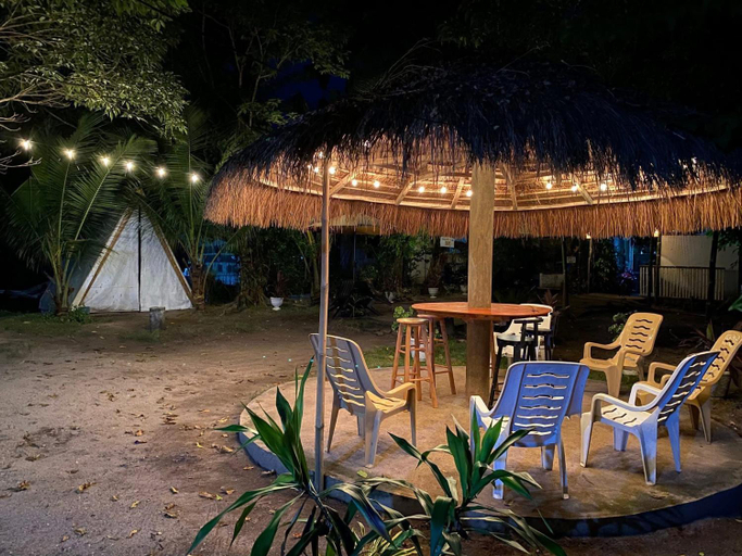 Food & Drinks 3, ELEN INN - Malapascua Island FAN ROOM #2, Daanbantayan