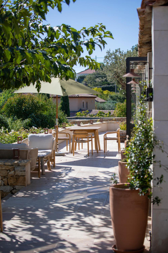 Food & Drinks 5, LA BASTIDE DES CULS-ROUSSET, Bouches-du-Rhône