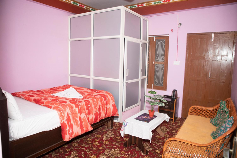 Bedroom 4, Hotel Sauraha Gaida House, Narayani