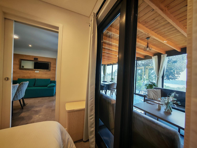 Bedroom, KastHouse Yellow by Vellaris, Luxury Mobile Home, Mali Lošinj