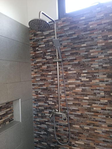 Bathroom 2, IZAVA LODGE