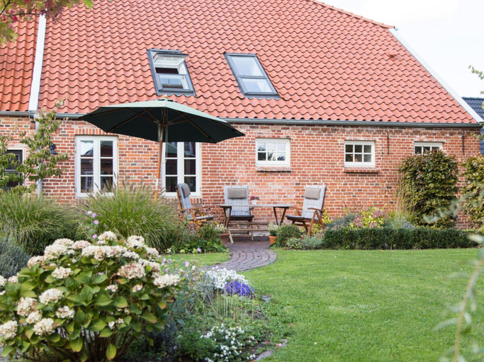 Others 4, Old Bakery - Former Stable, Aurich