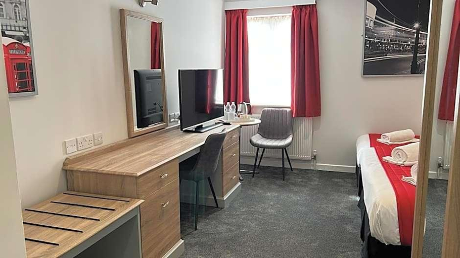 Others 3, Best Western Andover, Hampshire