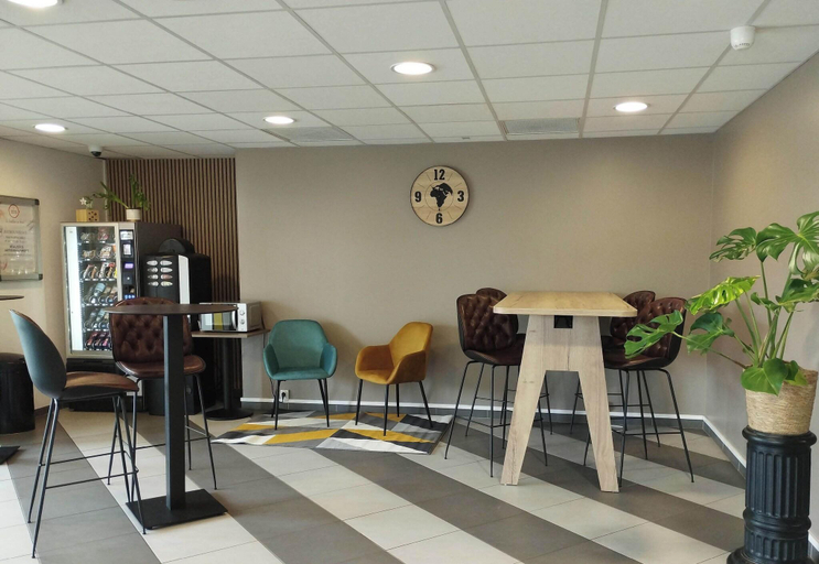 Public Area 2, B&B HOTEL Agen Castelculier, Lot-et-Garonne