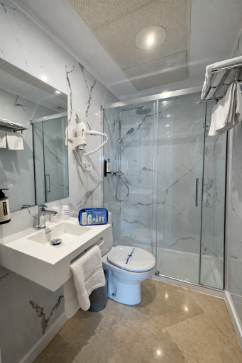 Bathroom, Duquesa Hotel, Sevilla