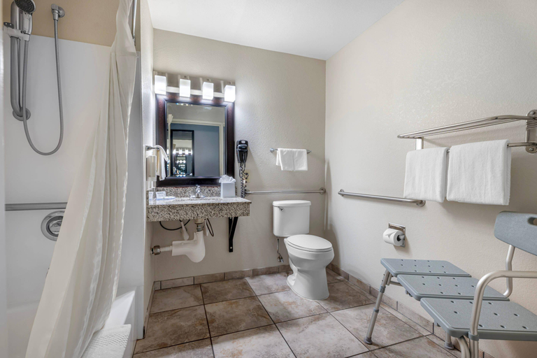 Bathroom 4, Quality Inn Prescott, Yavapai
