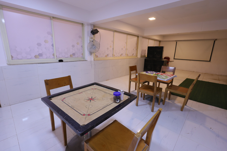 Public Area, King Garden Hotel, Satara
