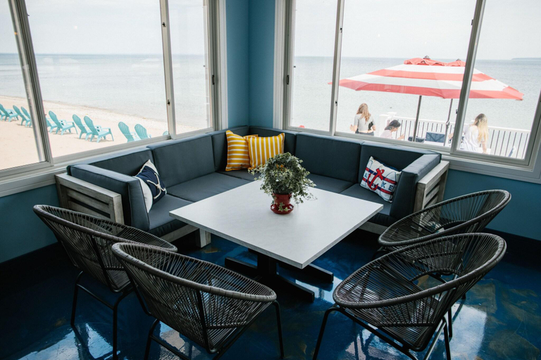 Restaurant 4, Breakers Resort Lakeside, Mackinac