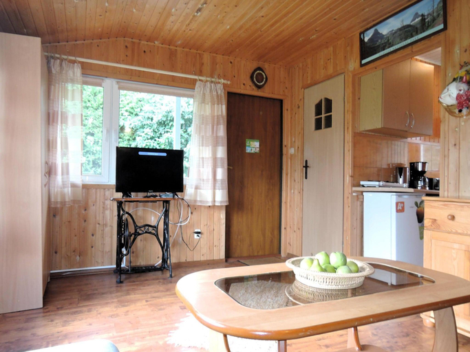 Others 5, Bungalow near the Baltic Sea Beach, Kamień