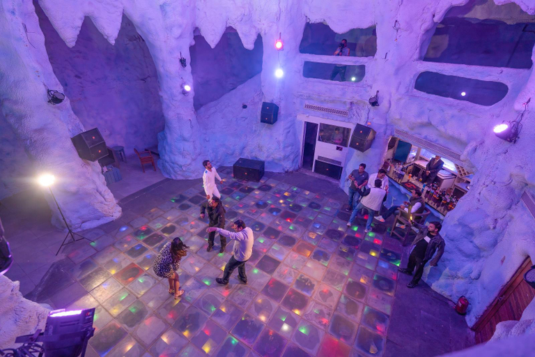 Food & Drinks 5, Bellmont Caves resort and Spa, Corbett, Almora
