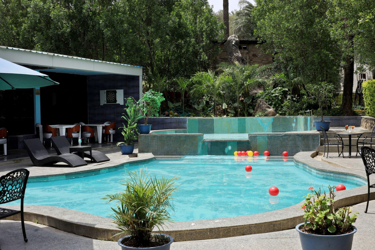 Sport & Beauty 2, Hummingbird Resort, Sirohi