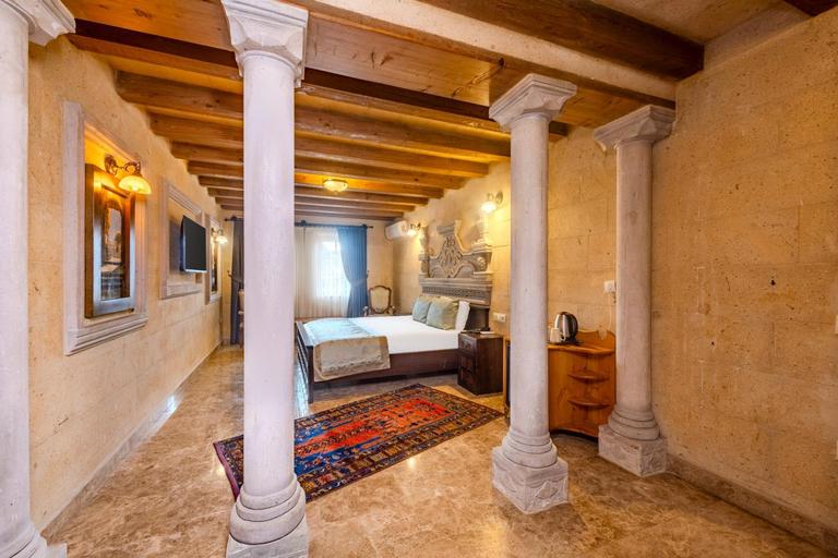 Bedroom 3, Cratus Stone Palace , Nevşehir