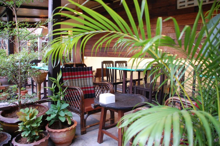 Food & Drinks 4, The Outside Inn, Muang Ubon Ratchatani