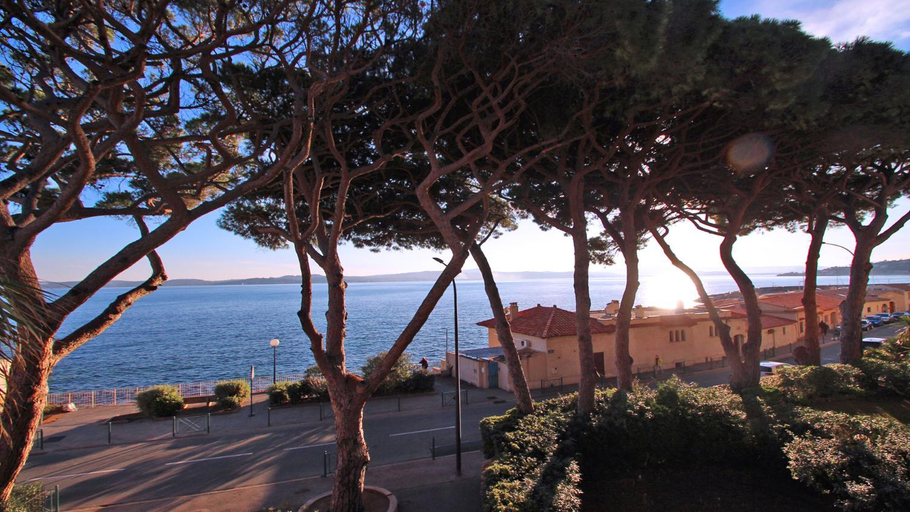 Others 3, Villa Maxime, Var