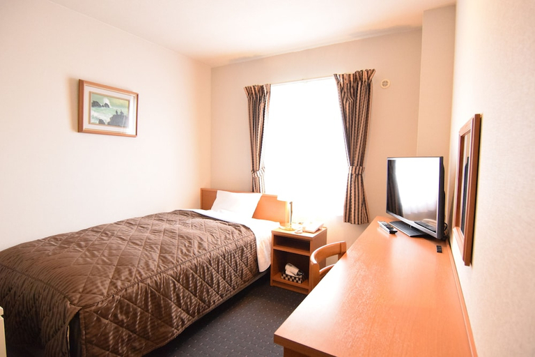 Bedroom 5, Chitose Airport Hotel, Chitose