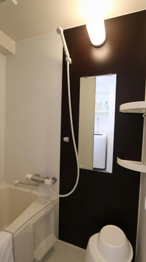 Bathroom 4, Legatio Hakataekihigashi Hotel , Fukuoka