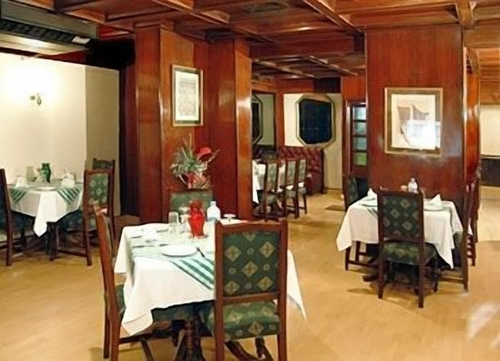 Food & Drinks 5, Hotel Concorde Dokki, Al-Muski