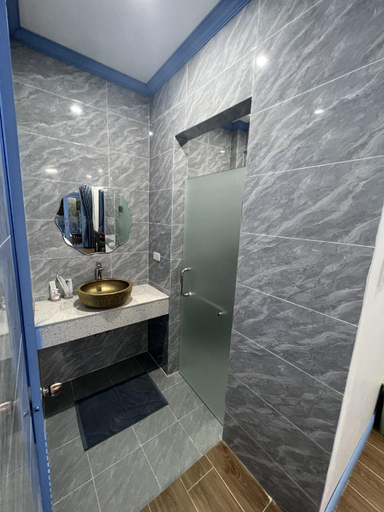 Bathroom 3, Sadakham Royal View Hotel, Luang Prabang
