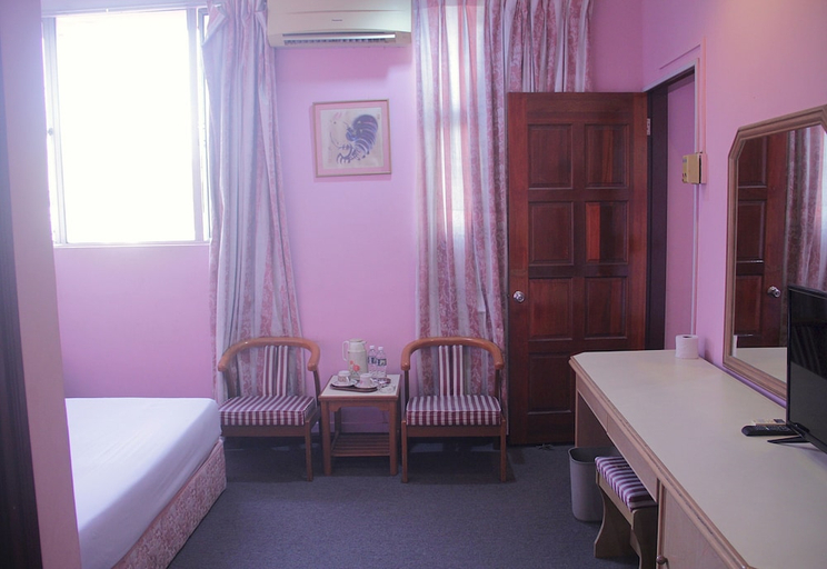 Others 5, Hotel Ramai, Sandakan