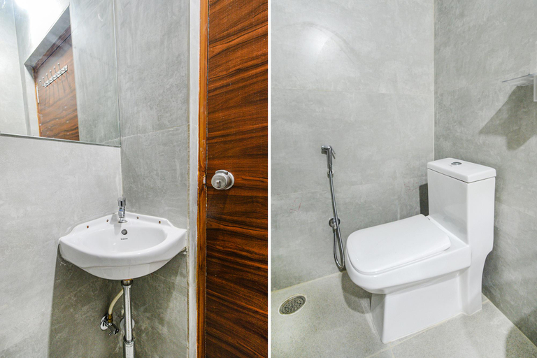 Bathroom 4, Fabhotel Ssr Ikon Suites, Hyderabad