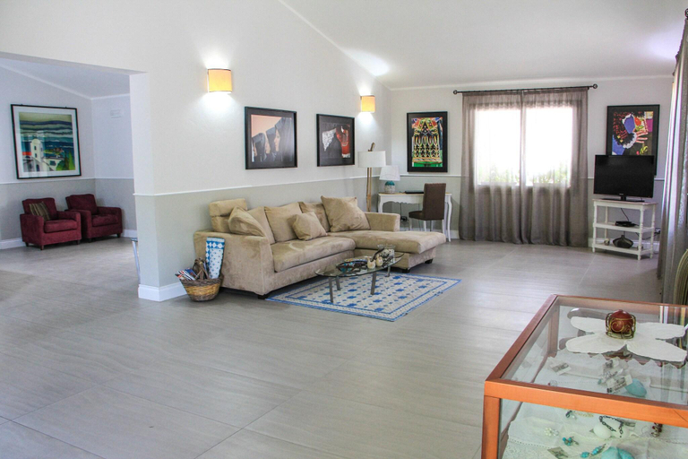 Public Area 4, Albaruja Hotel, Cagliari