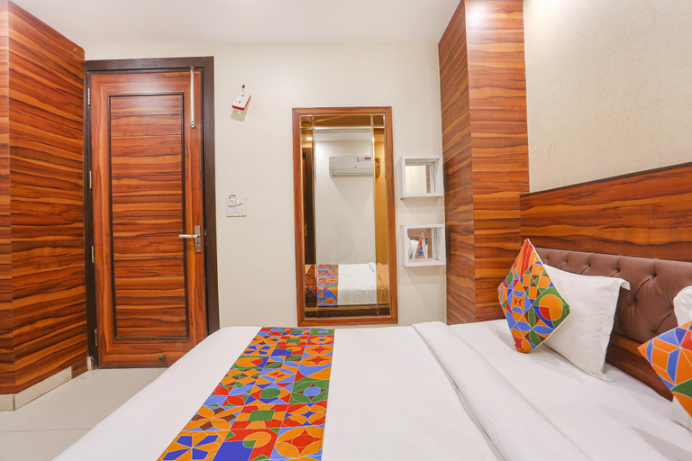 Bedroom 3, FabHotel Gold Inn, Delhi