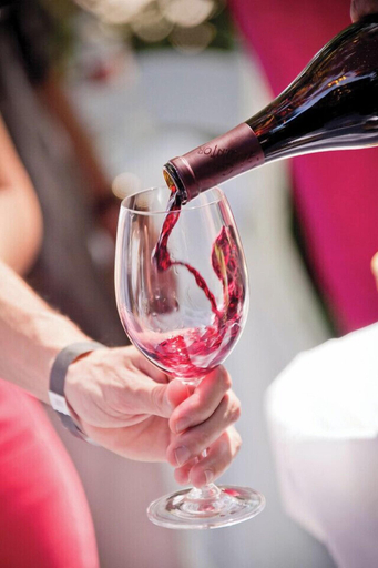 Food & Drinks, Wine & Roses Hotel Restaurant Spa Lodi, San Joaquin